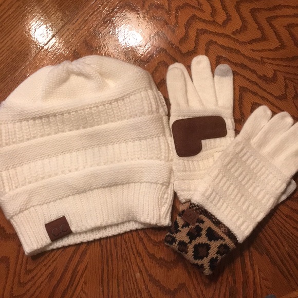 CC Accessories - CC Beanie Hat and Gloves.